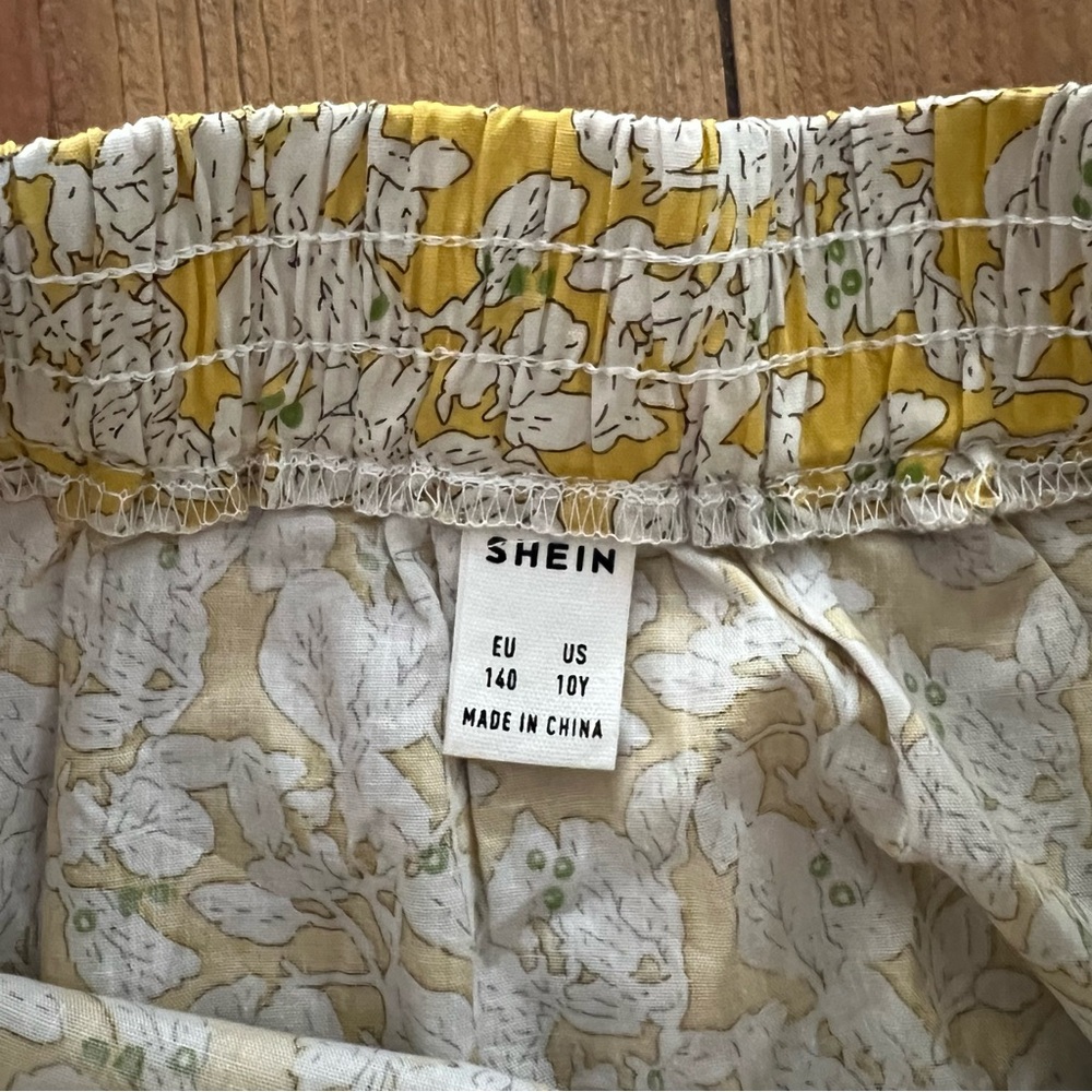 SHEIN Set - Picture 3 of 3